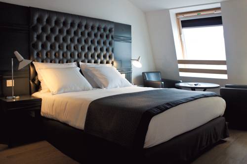 Suite Junior del hotel New Opera. Foto 1