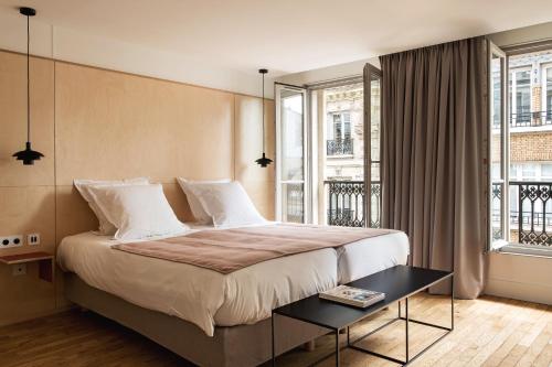2 Habitaciones Dobles comunicadas del hotel New Opera. Foto 12