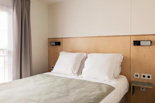 Habitación Triple del hotel New Opera. Foto 11