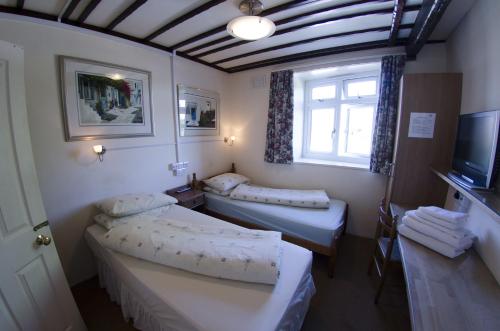 Habitación Doble Superior - 2 camas del hotel Oakwood Bed And Breakfast Heathrow