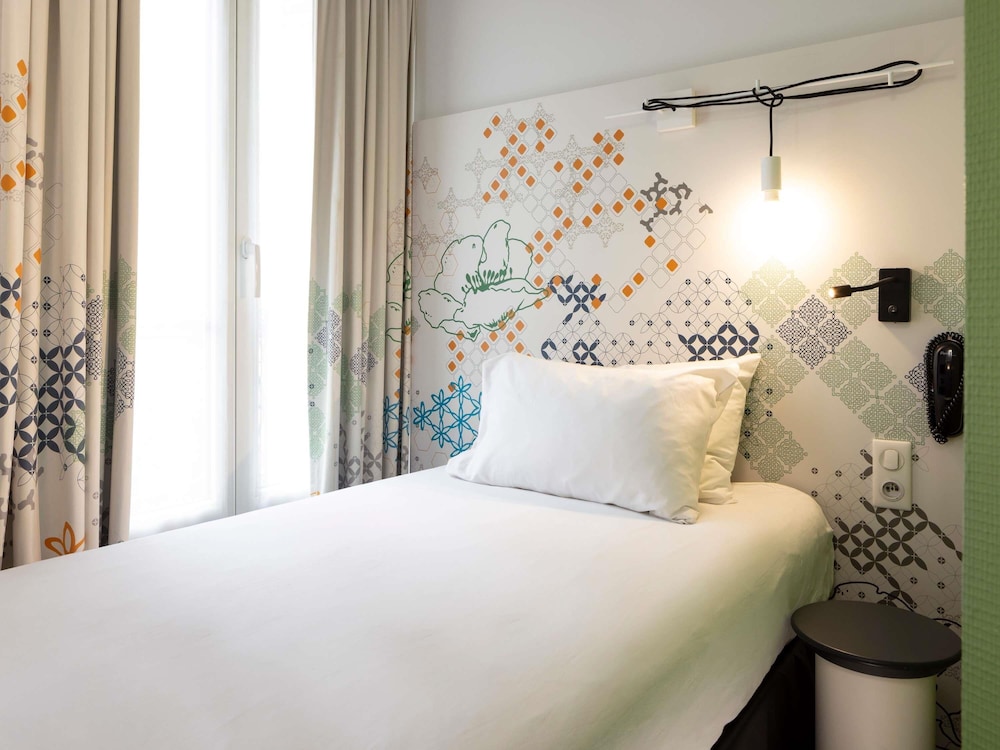 Habitación estándar, 1 cama individual del hotel Ibis Styles Paris Gare Saint Lazare. Foto 3