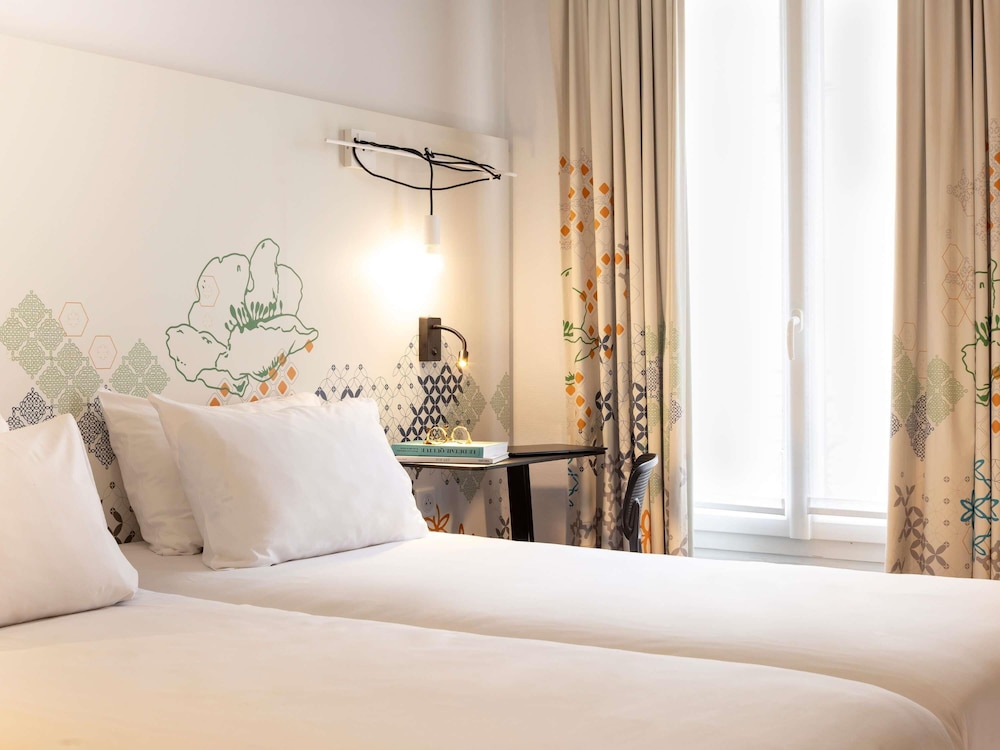 Habitación estándar, 2 camas individuales del hotel Ibis Styles Paris Gare Saint Lazare. Foto 3