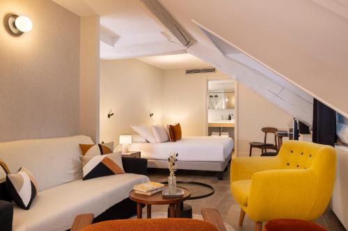 Suite Junior del hotel Chavanel Paris. Foto 2