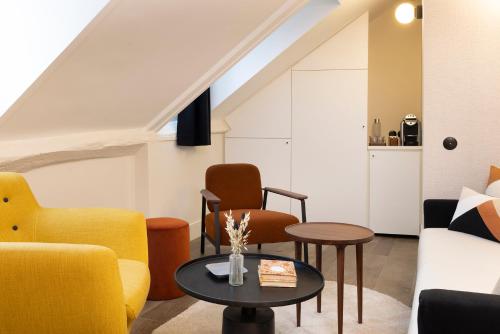 Suite Junior del hotel Chavanel Paris. Foto 3