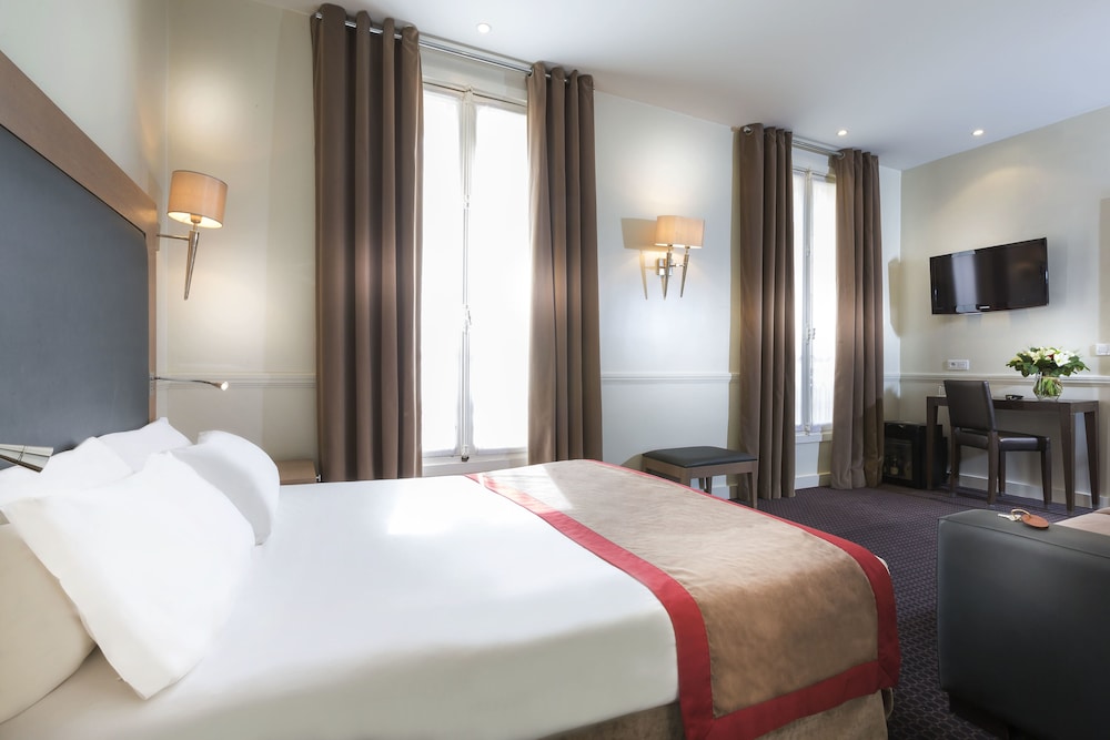 Habitación doble del hotel Elysees Union. Foto 1