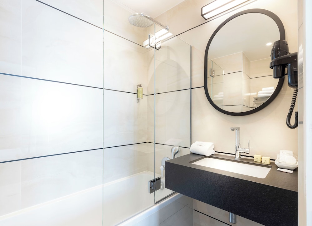 Habitación doble del hotel Elysees Union. Foto 10