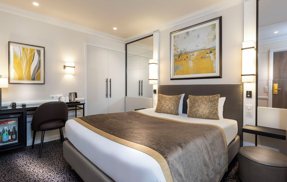 Habitación individual del hotel Elysees Union. Foto 4