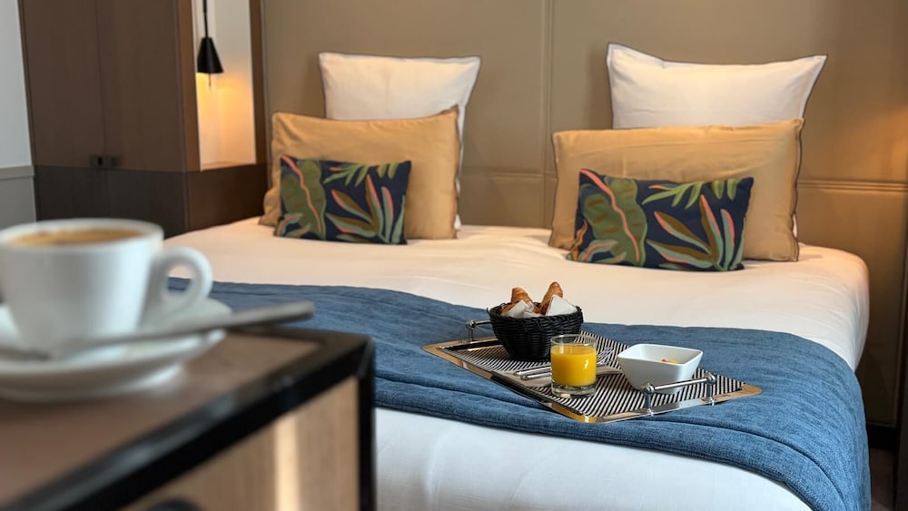 Habitación Deluxe del hotel Villa Saxe Eiffel. Foto 4