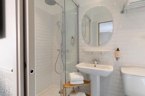 Habitación Doble Clásica - 1 o 2 camas del hotel Madeleine Haussmann. Foto 6