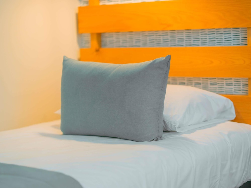 Habitación estándar, 1 cama doble del hotel Ibis Styles Calais Centre. Foto 4