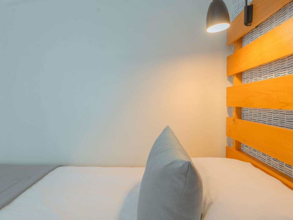 Habitación estándar, 1 cama individual del hotel Ibis Styles Calais Centre. Foto 6