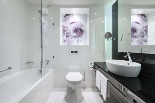 Habitación Premium del hotel Radisson Blu Sobieski. Foto 9