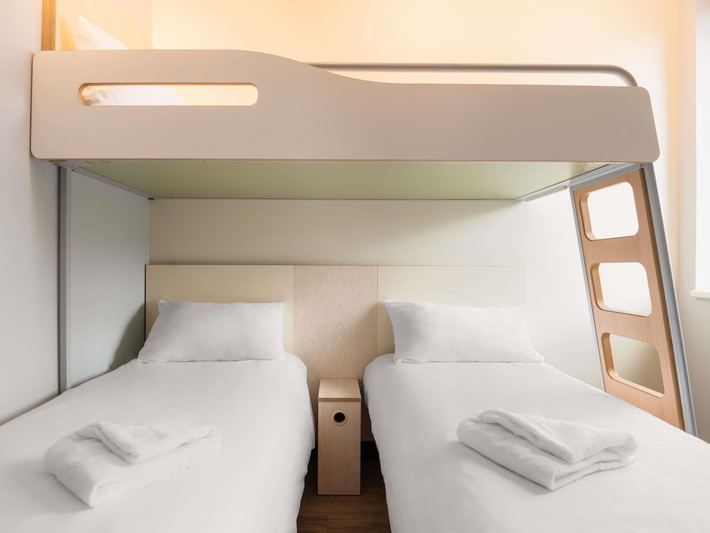 Habitación cuádruple Cama Litera 2 Camas individuales del hotel Ibis Budget Leuven Centrum