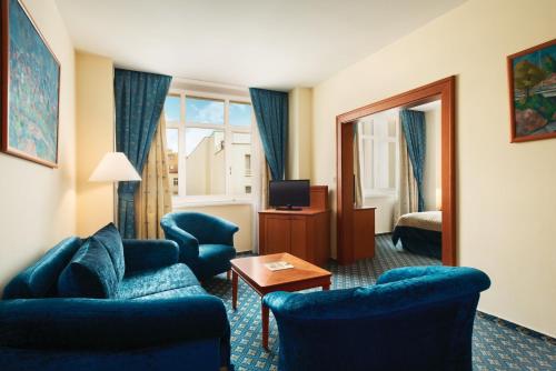 Suite del hotel Ramada By Wyndham Prague City Centre. Foto 2