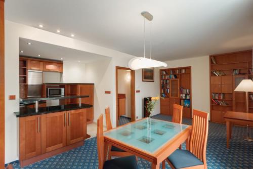 Apartamento Executive del hotel Ramada By Wyndham Prague City Centre. Foto 4