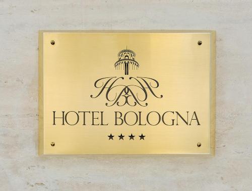 Habitación Triple del hotel Bologna. Foto 3