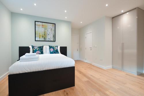 Estudio Deluxe - Semisótano del hotel St James House - Concept Serviced Apartments. Foto 4
