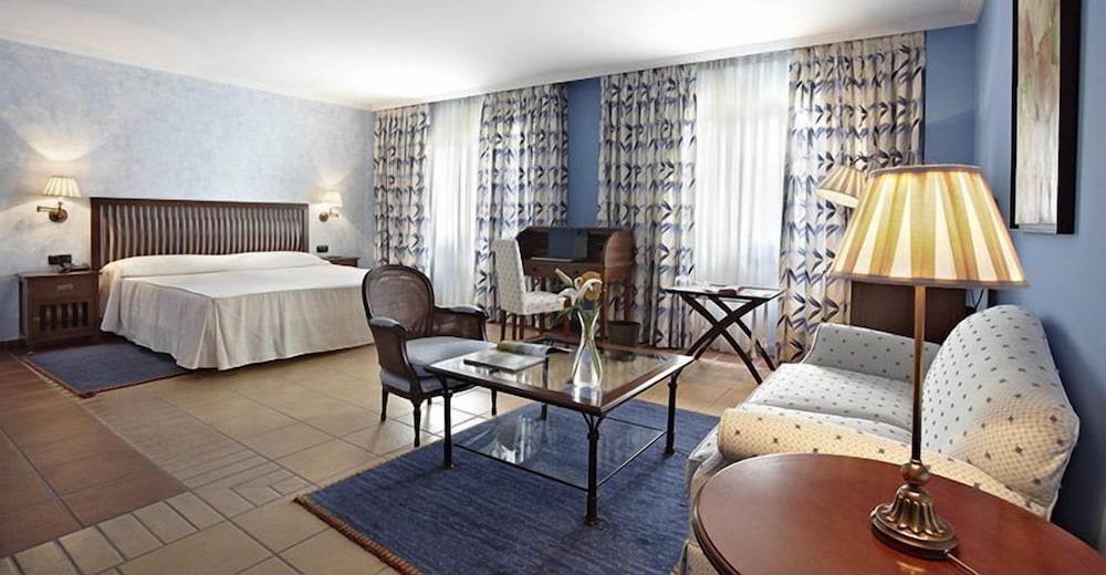 Habitación Doble Superior del hotel Hospedium Doña Mafalda de Castilla. Foto 1