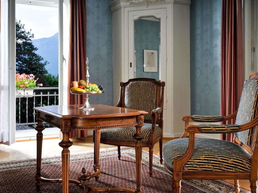 Suite Royal, balcón (Historic) del hotel Royal St Georges Interlaken Mgallery Collection. Foto 5