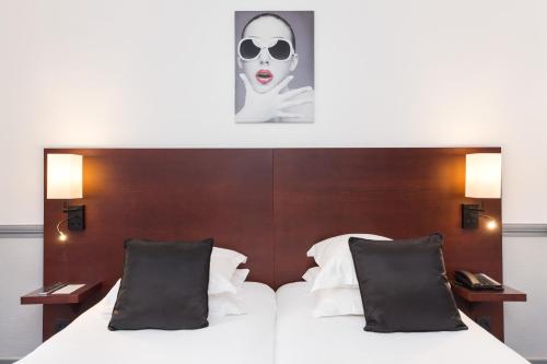 Habitación Clásica con cama grande del hotel Best Western Lakmi Nice. Foto 1