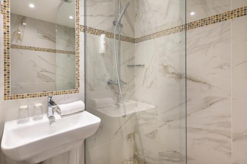 Suite Junior del hotel Best Western Lakmi Nice. Foto 6