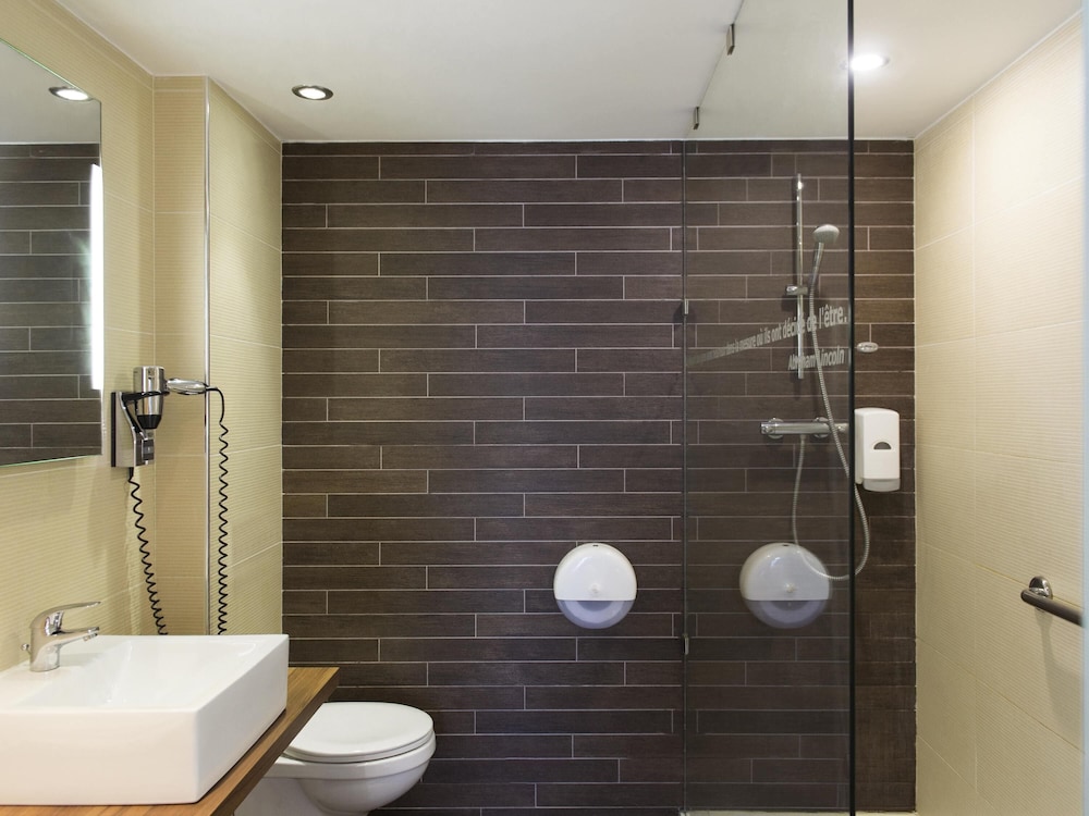 Apartamento del hotel Ibis Styles La Louvière. Foto 3