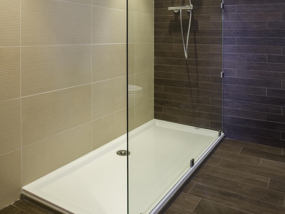 Apartamento del hotel Ibis Styles La Louvière. Foto 7