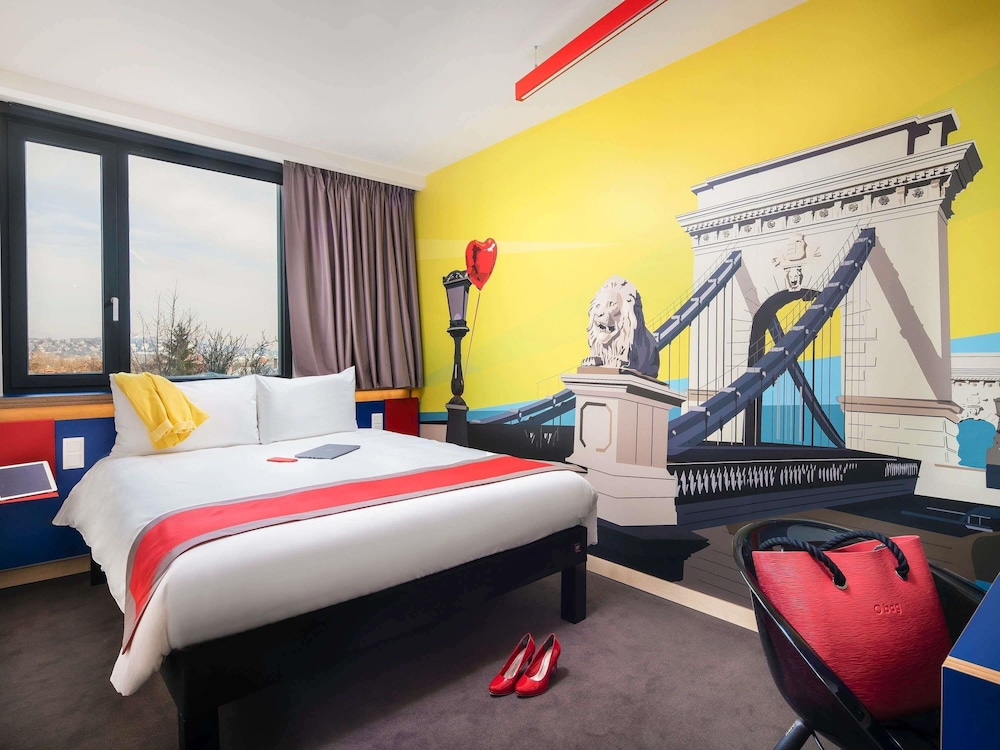 Habitación Estándar con 1 cama doble del hotel Ibis Styles Budapest Citywest. Foto 10