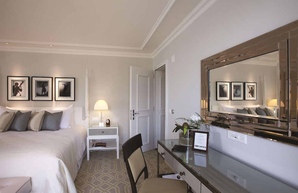PANORAMA 1 DORMITORIO SUITE VISTA LAGO King - 60m², 646ft². Terraza privada en la azotea del hotel Fairmont Le Montreux Palace