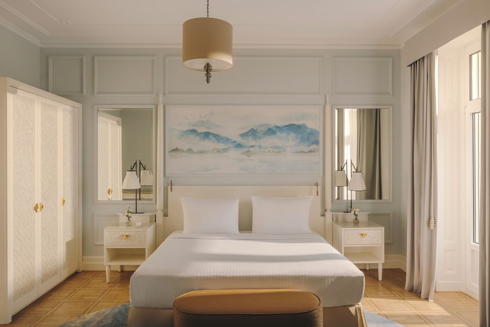 SIGNATURE SUITE VISTA LAGO King - 45m², 485ft² del hotel Fairmont Le Montreux Palace. Foto 3