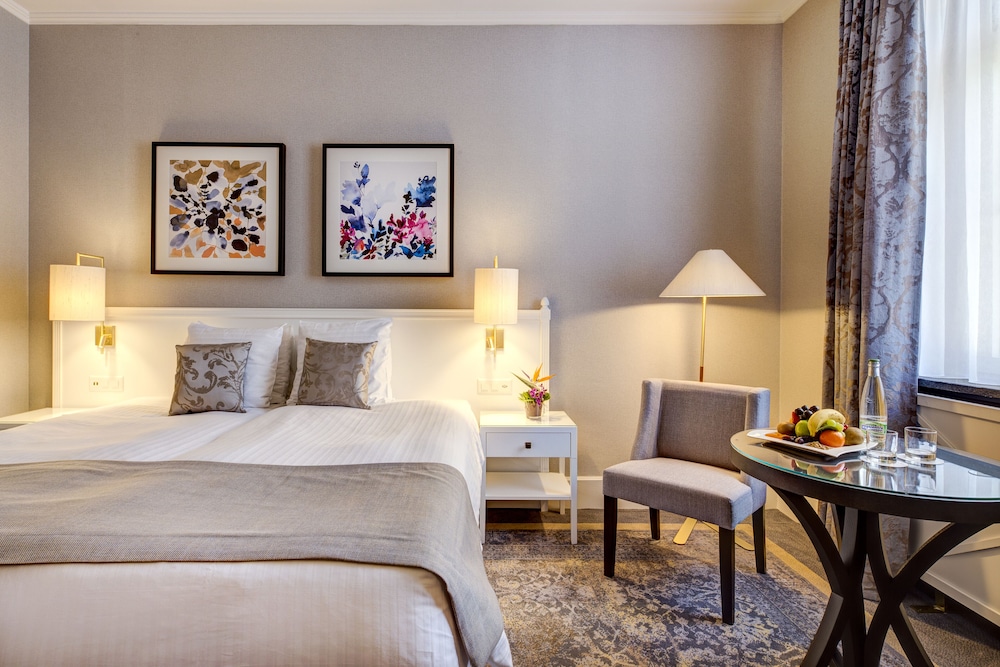 FAIRMONT VISTA CIUDAD Queen - 20m², 215ft² del hotel Fairmont Le Montreux Palace. Foto 3