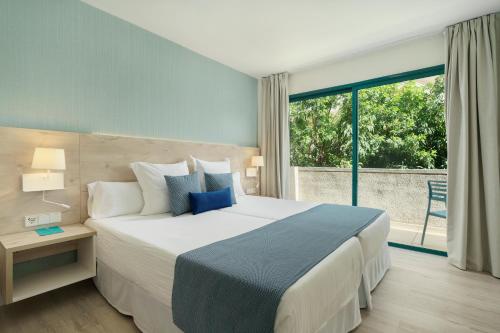 Suite del hotel Alua Tenerife. Foto 1