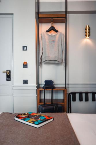Habitación Acogedora del hotel Maison Elle Paris Etoile. Foto 6