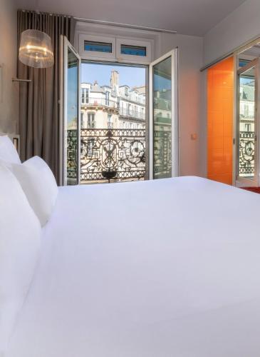 Habitación Doble Privilege del hotel Libertel Gare De L'est Francais. Foto 4