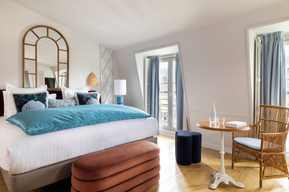 Suite ejecutiva con acceso al spa del hotel Le Lavoisier. Foto 9