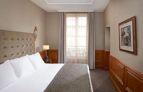 Suite Grand del hotel Melia Paris Vendôme. Foto 1