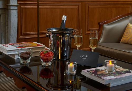 Suite Grand del hotel Melia Paris Vendôme. Foto 5