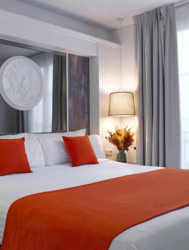 Habitación Familiar del hotel Paris Opera Affiliated by Meliá. Foto 19