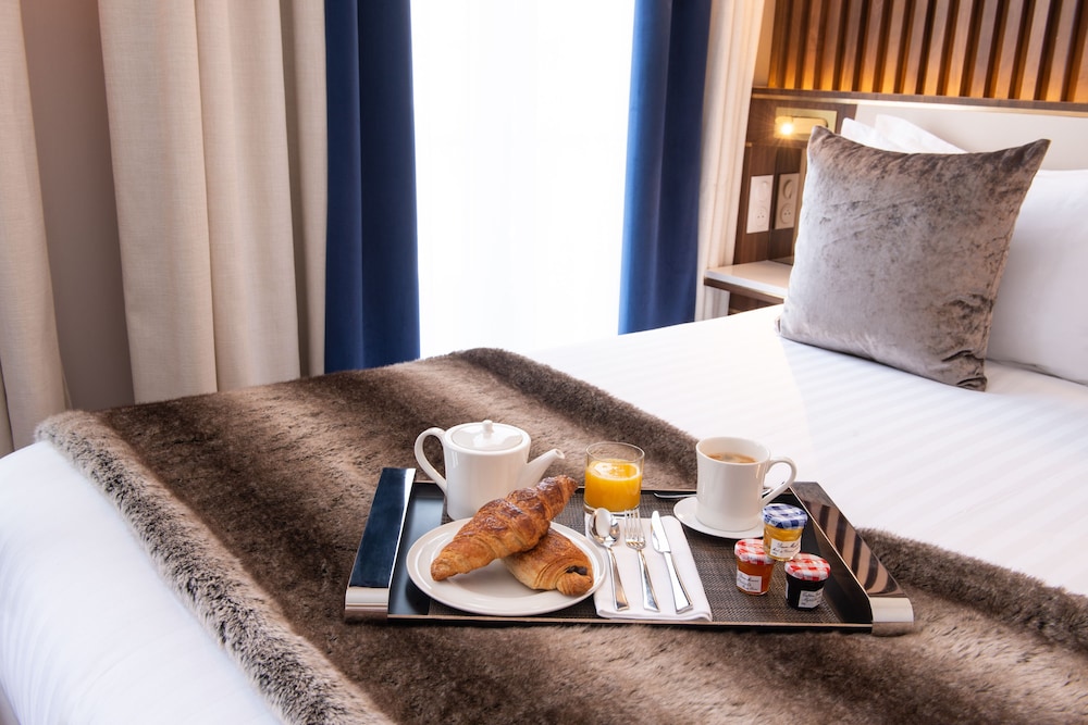 Suite Junior del hotel Lord Byron. Foto 1