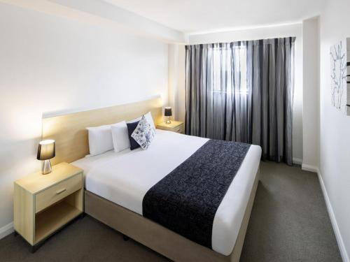 Estudio con 1 cama King Size del hotel Mantra Castle Hill Sydney. Foto 6