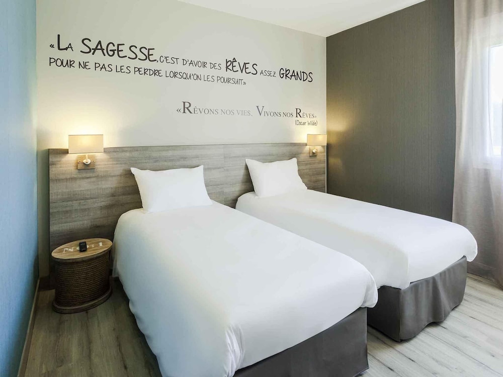 Habitación Comfort con camas individuales del hotel Ibis Styles Vierzon