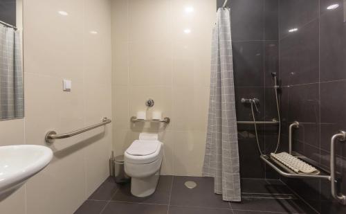 Habitación Doble adaptada para personas con discapacidad - 1 o 2 camas del hotel Afonso V. Foto 2