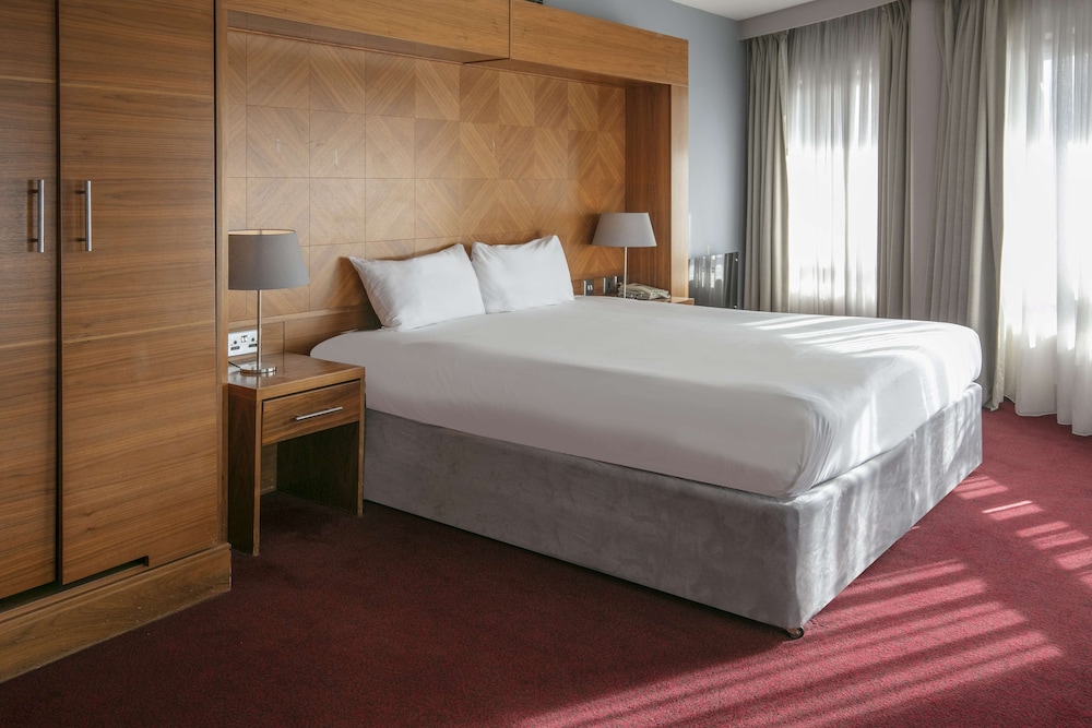 Habitación ejecutiva, 1 cama doble, no fumadores del hotel The Crown London Hotel, Cricklewood North West London, WorldHotels Distinctive. Foto 3