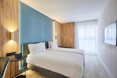 Habitación Doble del hotel Exe Mitre. Foto 7