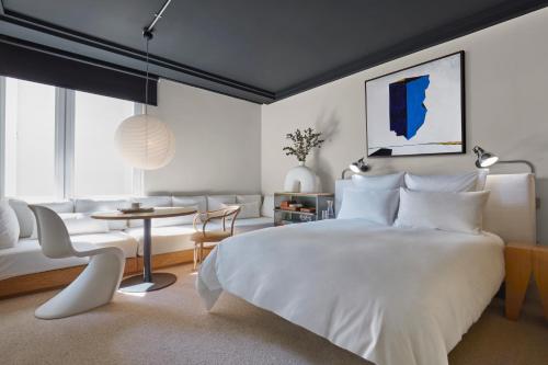 Estudio Plus del hotel One Hundred Shoreditch. Foto 3