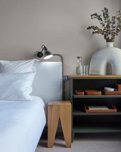 Estudio del hotel One Hundred Shoreditch. Foto 2