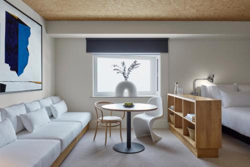 Estudio adicional del hotel One Hundred Shoreditch