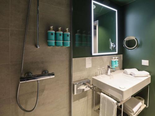 Habitación Superior del hotel Novotel Poznan Malta. Foto 3