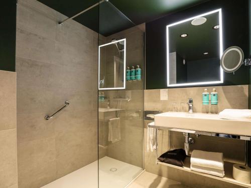 Habitación Superior del hotel Novotel Poznan Malta. Foto 6