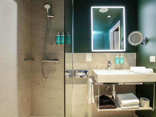 Habitación Superior del hotel Novotel Poznan Malta. Foto 7